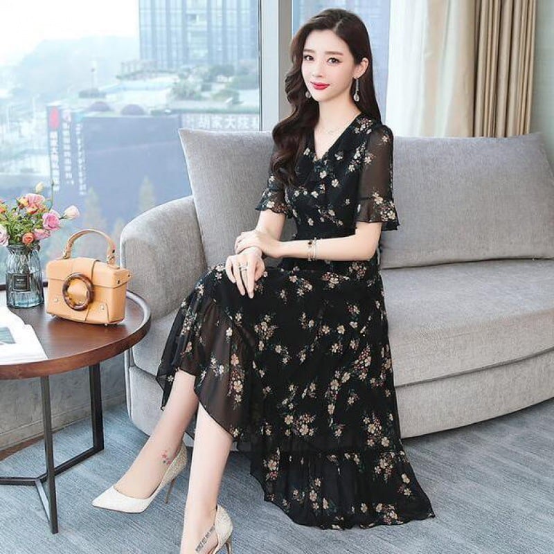 Mid-Length Floral Chiffon Dress for Belly Coverage