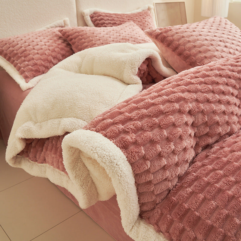 Cozy 4-Piece Velvet Fleece Bedding Set | Fall & Winter