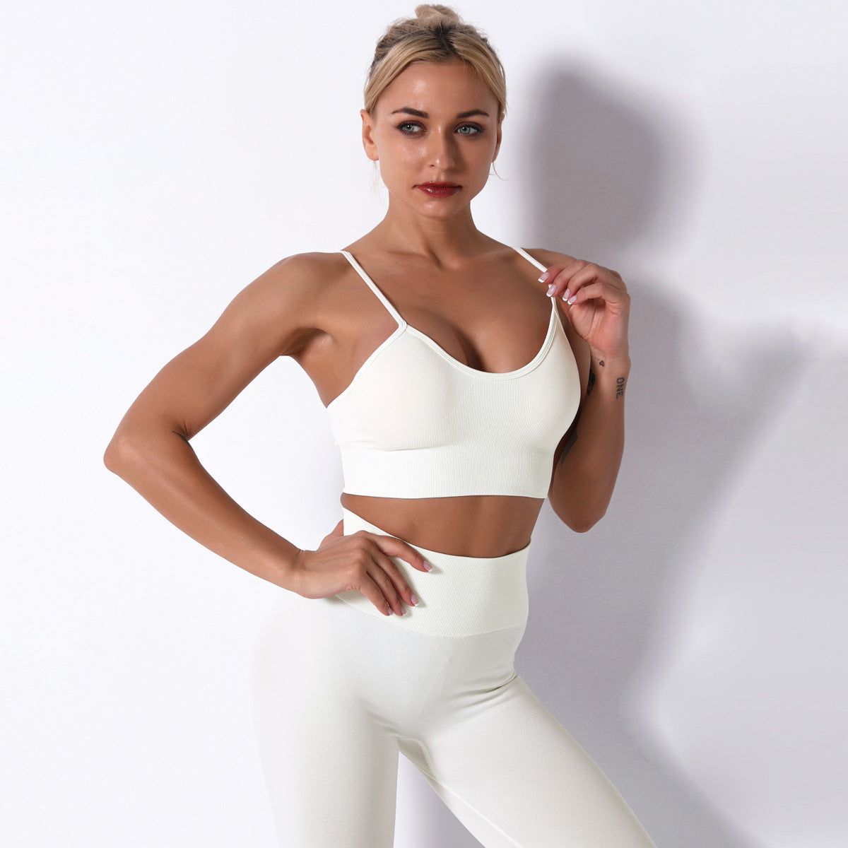 Seamless Women's Yoga Pants - Explosive Sports Suit