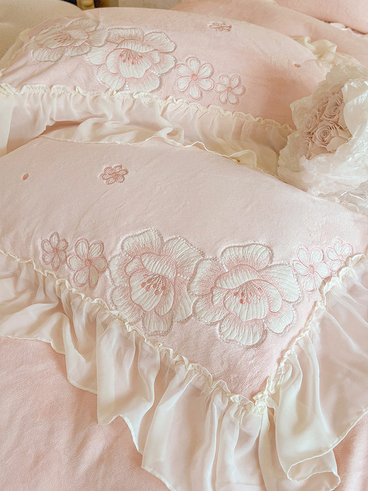 Autumn Winter Princess Style Four-Piece Bedding Set