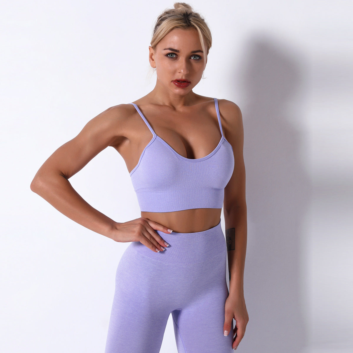 Seamless Women's Yoga Pants - Explosive Sports Suit