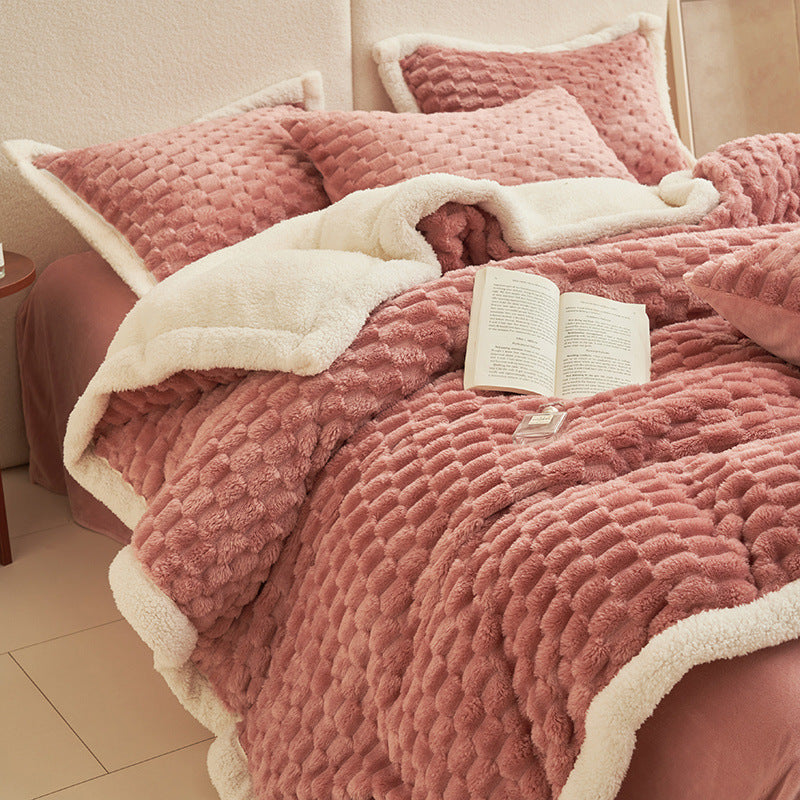 Cozy 4-Piece Velvet Fleece Bedding Set | Fall & Winter